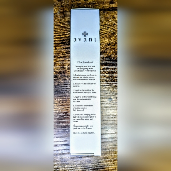AVANT SKINCARE Pro-Elongating Biotin Lash & Brow Fortifier Serum - Picture 8 of 14